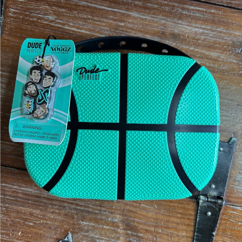 Dude Perfect Teal Basketball-Themed Lunchbox
